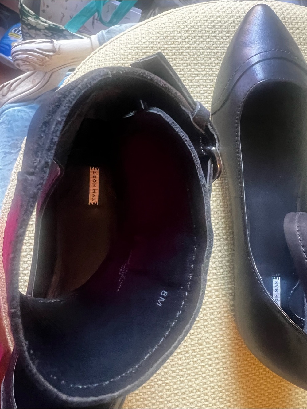 Leon Max Landon Black Leather Pointed-Ankle Strap Flats - Picture 7 of 9